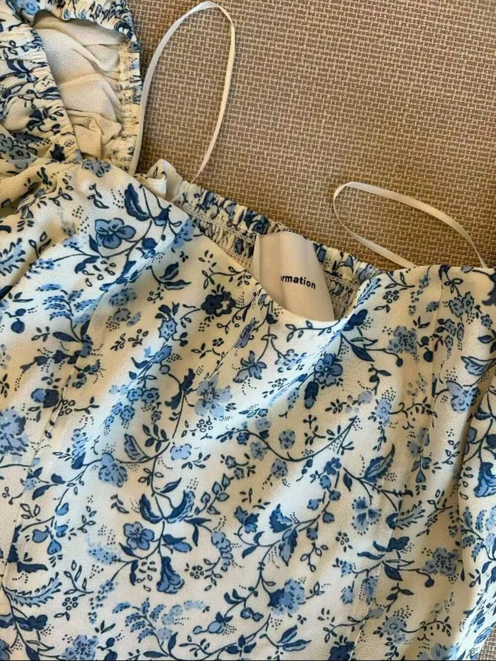 Reformation Marin Top Sz2 Nile Blue Ivory Floral French Blouse